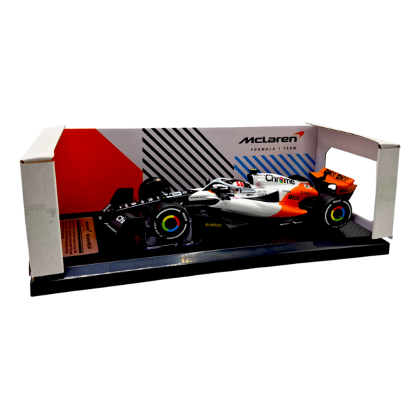 Метална кола McLaren F1 Team ,със звук светлини Мащаб 1:24, 30 х 10 х 13 см